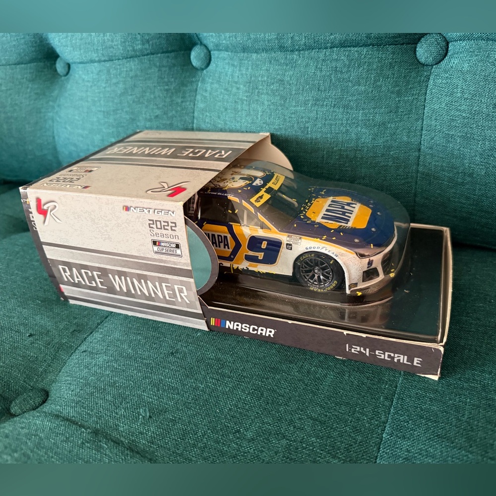 Chase Elliott elite 2022 talladega win Diecast